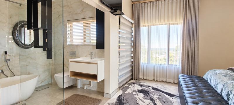 5 Bedroom Property for Sale in Middelburg Eastern Cape